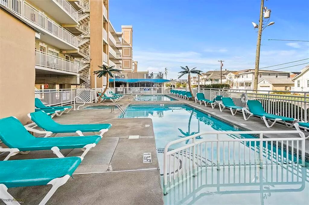Heated pools at the Surf Song Beach Resort